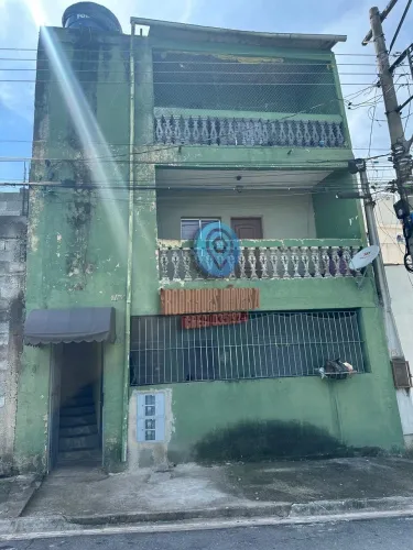 4 Casas em 1 Terreno! Oportunidade de Renda no Jardim Dayse - Ferraz de Vasconcelos