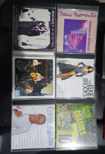 Lote de 28 CDs por 90 reais!!