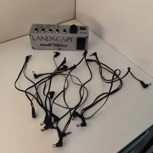 Fonte Landscape PS12 Pedal Supply