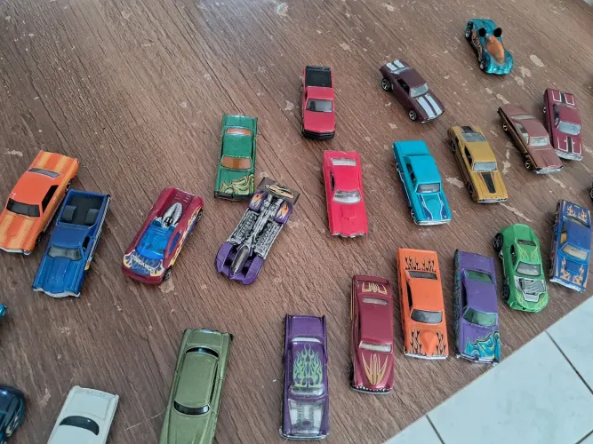 Coleção carrinhos whot whelss 