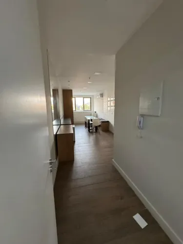 Sala comercial no Punto Offices com mobília- 26m2 em Vila da Penha - Rio de Janeiro - RJ