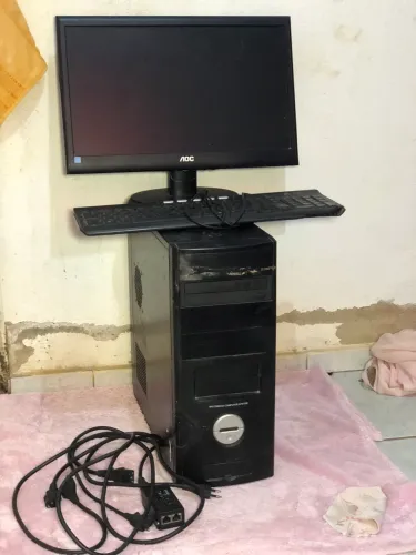 Kit Computador Completo AOC Intel + Teclado (Ler Descrição - Manutenção)