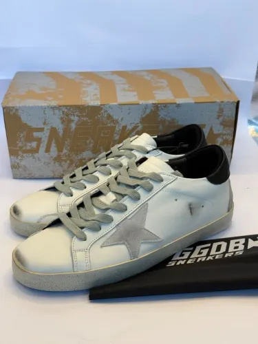 Tenis golden goose superstar tam40 brancopreto