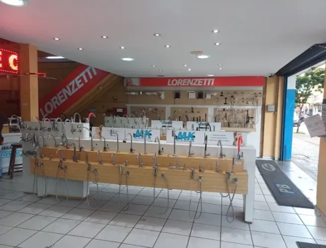 Materiais hidráulicos 204 por 184 reais.