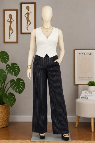 Calça Alfaiataria Risca de Giz - GG
