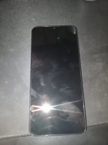 Celular Galaxy A13 todo bom