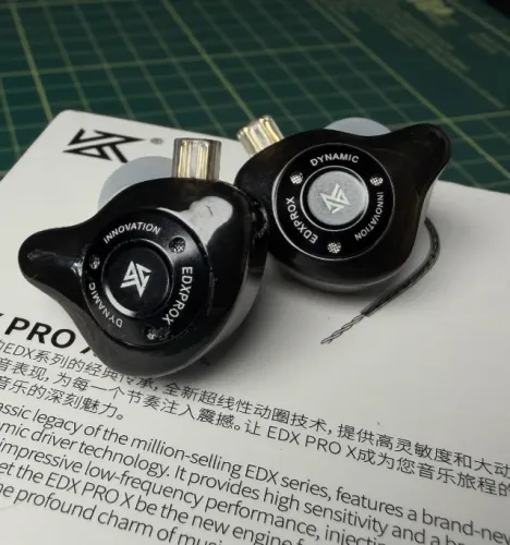 KZ EDX Pro X - Preto