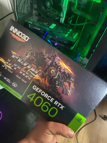 Placa de vídeo Nvidia GeForce 4060 2twin oclock