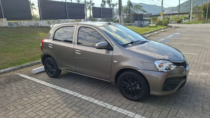 Toyota Etios X 1.3 Flex 16V 5P Aut. 2018