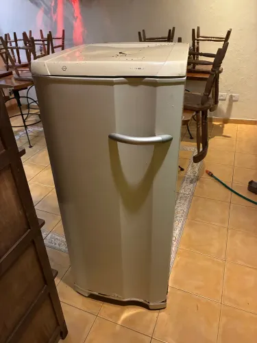 Freezer vertical Electrolux 160 litros 220v