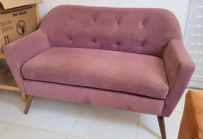 Vendo 2 sofás namoradeira