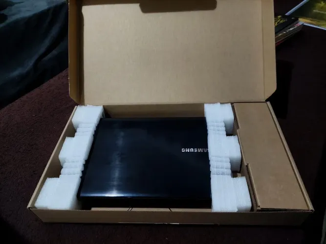 Vende-se Notebook Samsung 