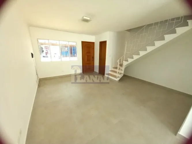 Sobrado em Vila com 3 dormitórios para alugar, 150 m² por R$ 6.754/mês - Planalto Paulista