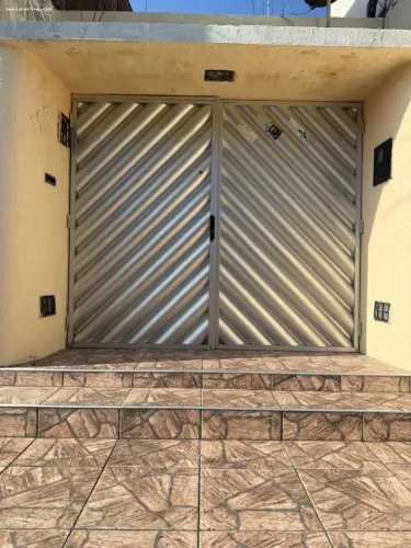 Casa para Venda em Fortaleza / CE no bairro Antônio Bezerra