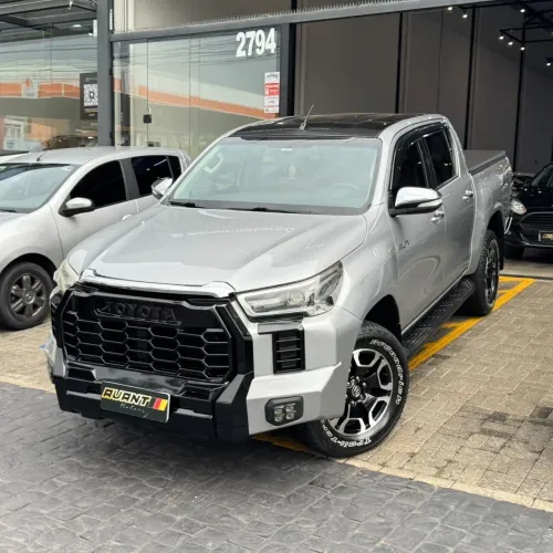 Toyota Hilux CD SRX 4X4 2.8 TDI 16V Diesel Aut. 2017