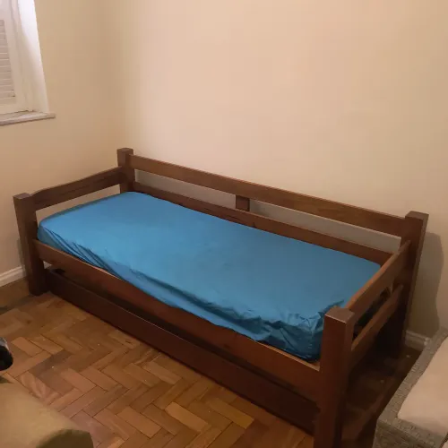 Vendo Bicama madeira