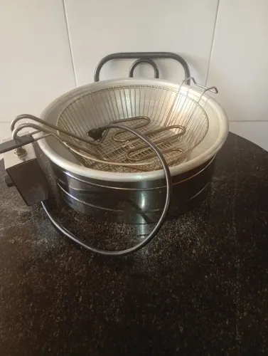 Máquina de batata pra vende rápido ela 500 reais ela é da grande