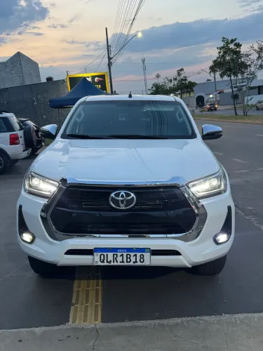 Toyota Hilux CD SRV 4X4 2.8 TDI Diesel Aut. 2019