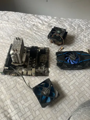 Lote Peças PC / Processador FX 8120 + Coolers + Placa Mãe +Sucata GT 1030 - PRA SAIR HOJE!