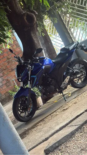 Yamaha FZ25 Fazer 2025