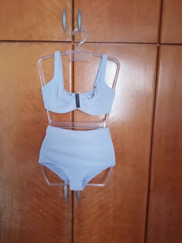 Conjunto de praia atoalhado