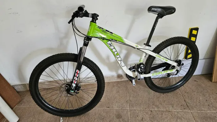 Bike Hupi Naja Aro 26 - Cor rara.