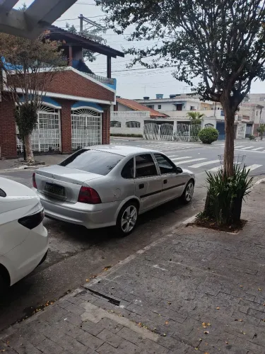 Chevrolet Vectra GL 2.2 / 2.0 MPFI 2001