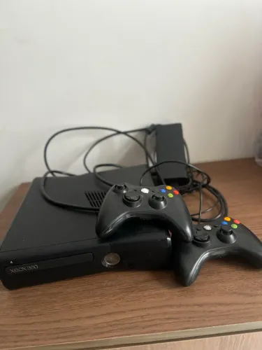 Vendo Xbox 360