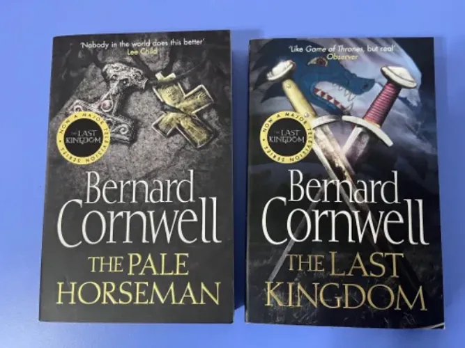 Kit 2 livros bernard cornwell saxon stories inglês vikings