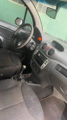 Citroen C3 GLX 1.4/ GLX Sonora 1.4 Flex 8V 5P 2009
