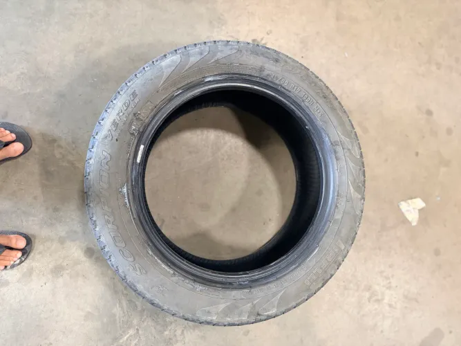 Pneu Jeep 215/60 R17