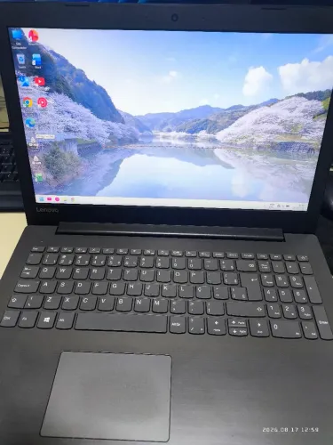 Notebook Lenovo B330