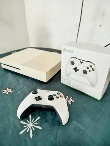 Xbox One S 1TB