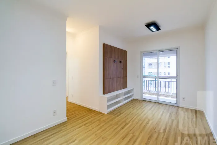 Apartamento 02 dormitórios,01 vaga em Barra Funda.