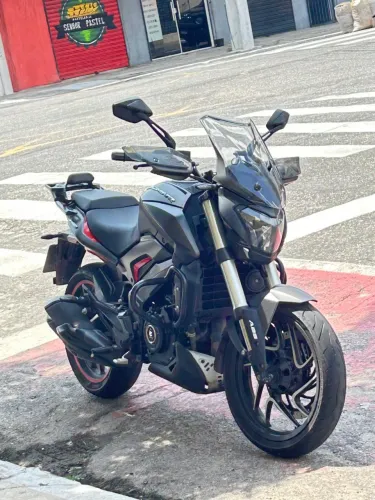 Dominar 400