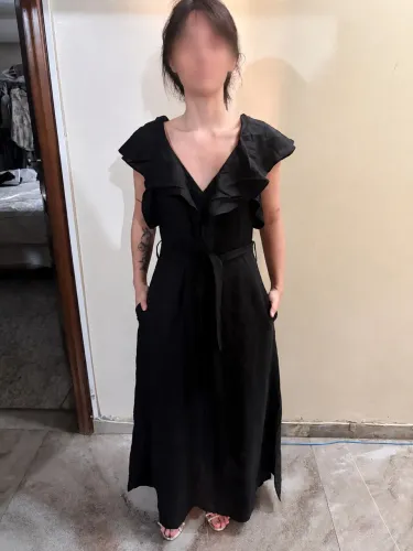 Vestido Le Lis Blanc Preto com Babados - Tam. 40