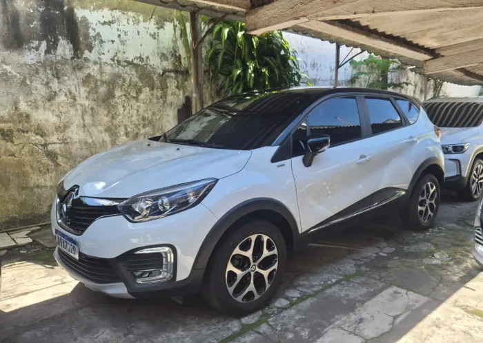 Renault Captur Intense Bose 1.6 16V Flex 5P AUT 2021