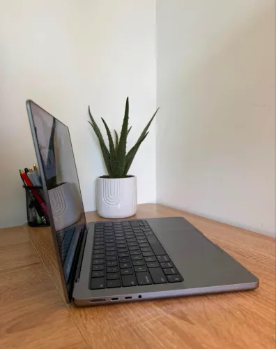 Vendo MacBook Pro 14 chip M1 Pro
