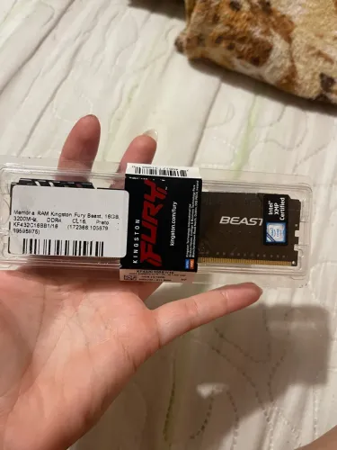 Memória Gamer Kingston Fury Beast Preta Ddriv 16gb Cl16