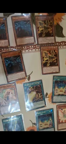 LOTE YUGIOH CARTAS DEUSES E OUTRAS