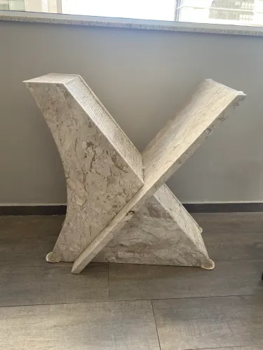 Base de mármore legítimo