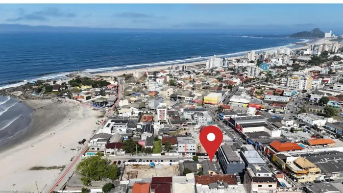 Terreno com área total de 370,58m² no Centro Matinhos.