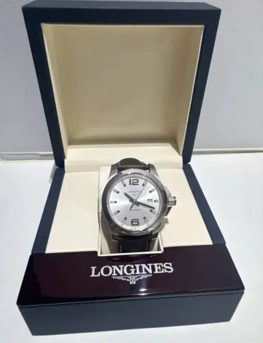 Longines Conquest L37604765