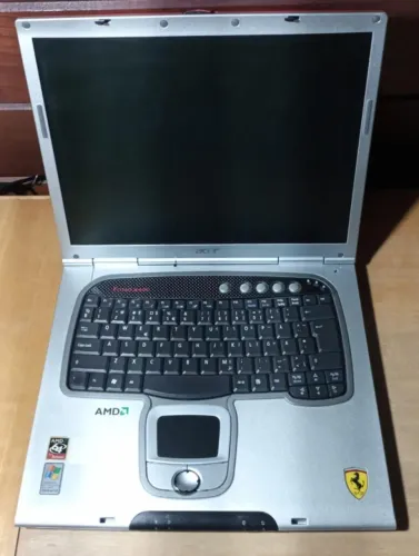 COLECIONADOR VINTAGE Notebook Acer Ferrari A3400