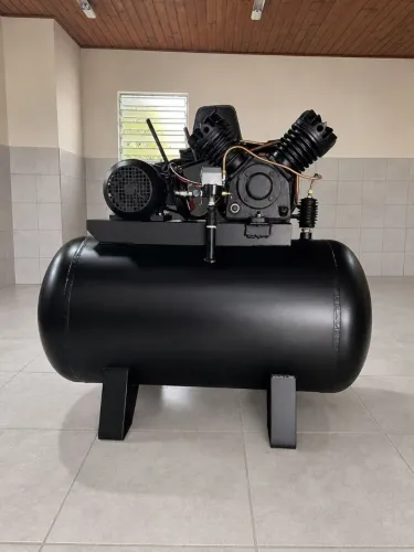 Compressor de Ar 15 Pés