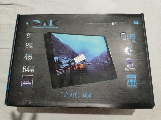 Central Multimídia Android 9" iDAK 4GB RAM 64GB GPS Bluetooth