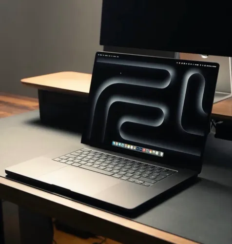 MACBOOK PRO M5 24/1TB 14 POLEGADAS, NOVO SEM CAIXA, ACEITAMOS O SEU USADO.