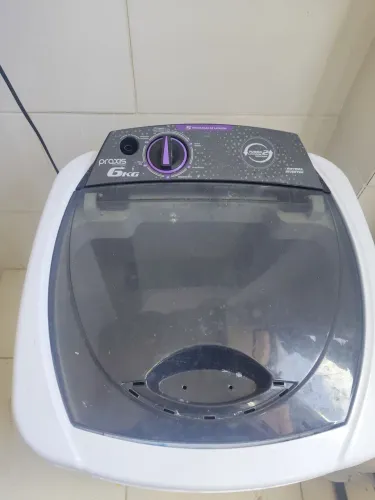 Tanquinho de lavar roupa no preço!
