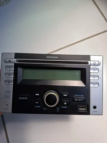 Rádio CD Player HONDA FIT 2012 - Reparado