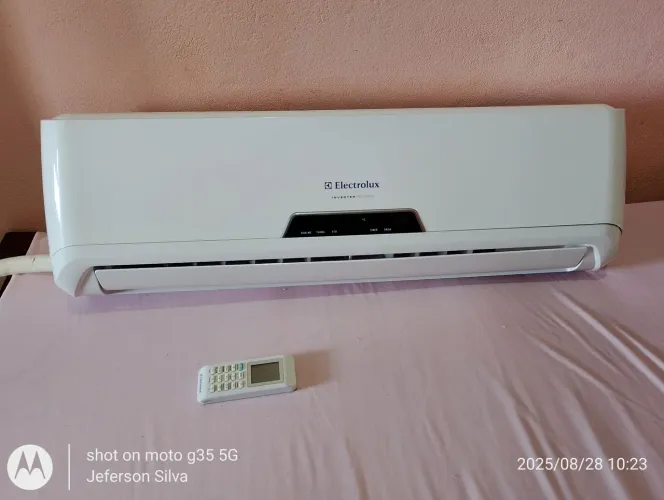 Ar condicionado split Eletrolux 12000btus
